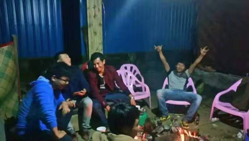 缅甸买翡翠的生活