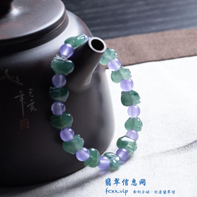翡翠手串不仅仅用来装饰，这些功效也很重要-7.jpg