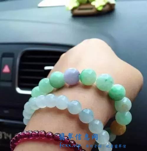 关于翡翠手串的那些事 你知道多少呢？-12.jpg