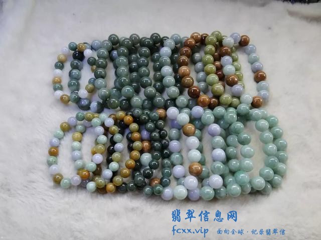 关于翡翠手串的那些事 你知道多少呢？-22.jpg