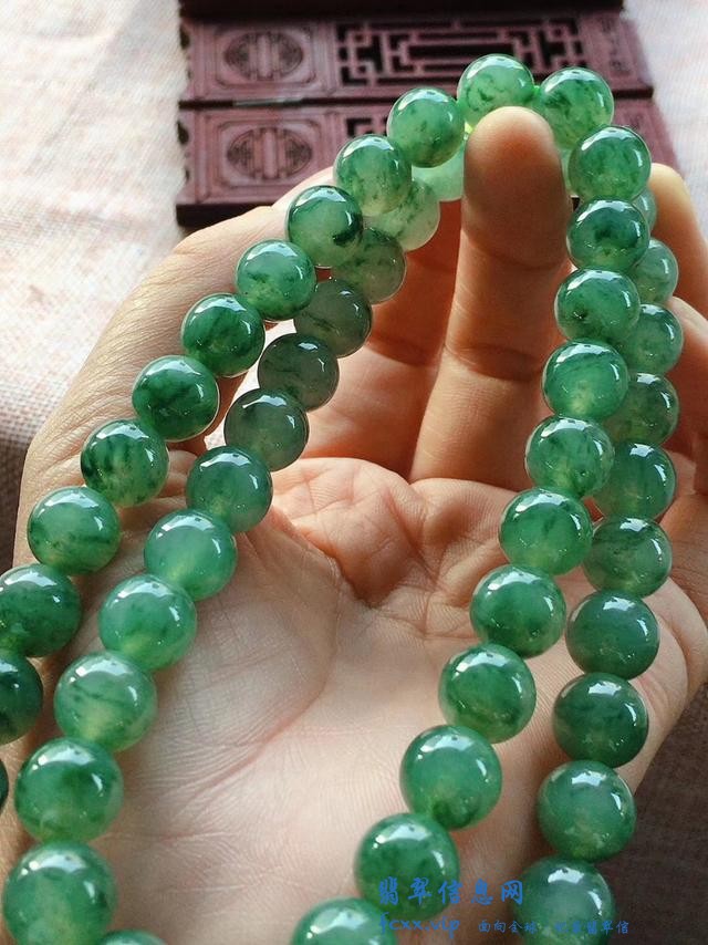 翡翠珠链价格看不懂，弄清这几点助你拨云见月-1.jpg