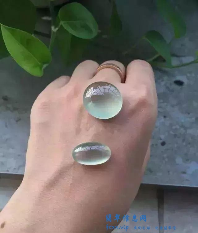 让你十分钟看懂翡翠手镯的“种水”-2.jpg
