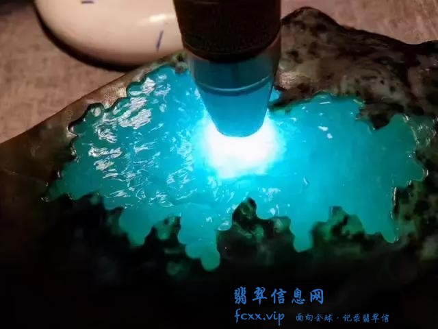 让你十分钟看懂翡翠手镯的“种水”-3.jpg