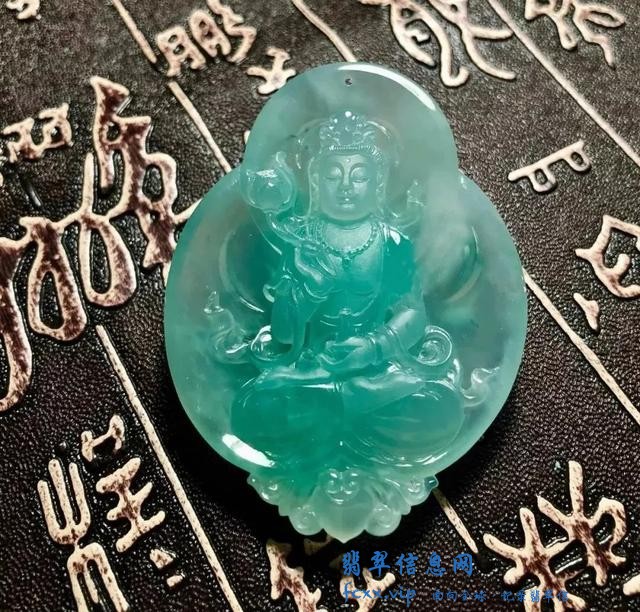 我是玉雕师，用这类型的翡翠雕刻创作观音、佛题材，成品真香-7.jpg
