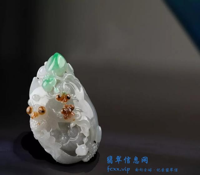 翡翠雕刻至少要达到什么标准才是香饽饽，不愁卖不出？-5.jpg