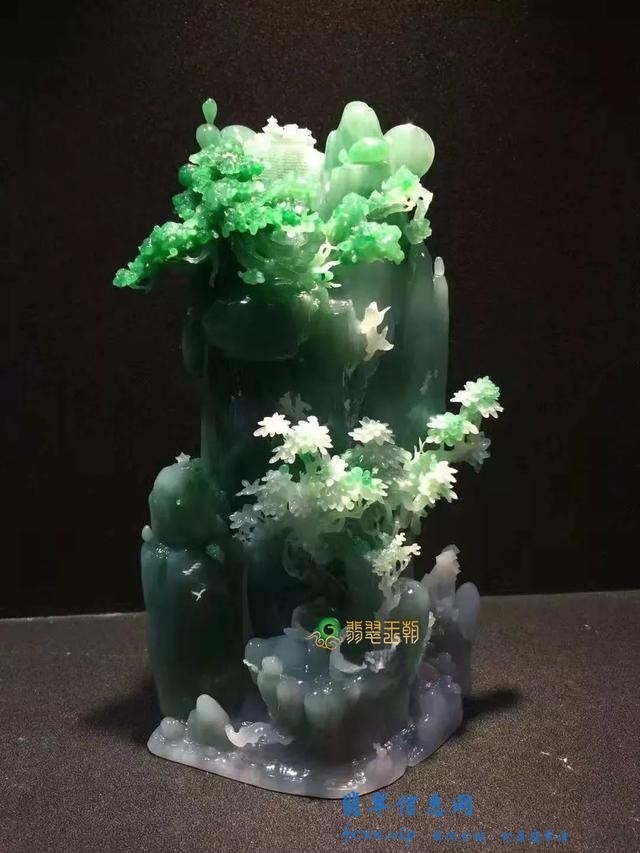 看完这些翡翠摆件，才知道什么叫雕刻工艺-1.jpg