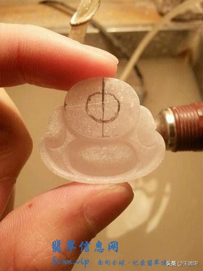 我是玉雕师，玉佛雕刻基础教学过程，你学会了吗？-9.jpg