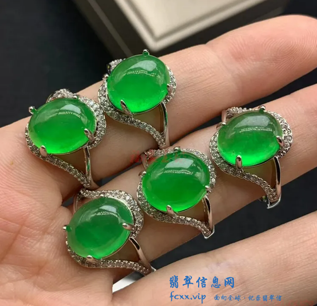 翡翠戒指戒面如何选？-3.jpg