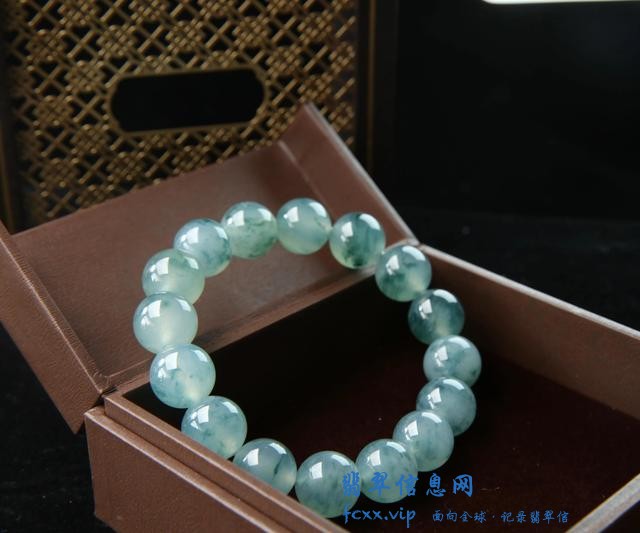 翡翠手串里的学问，你不好奇吗-1.jpg