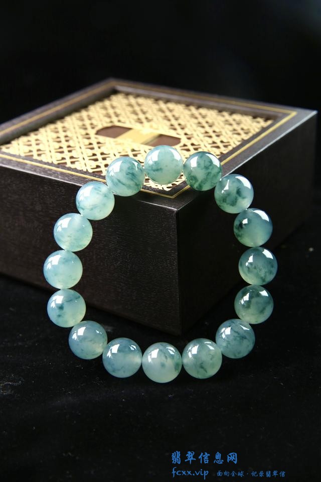 翡翠手串里的学问，你不好奇吗-2.jpg