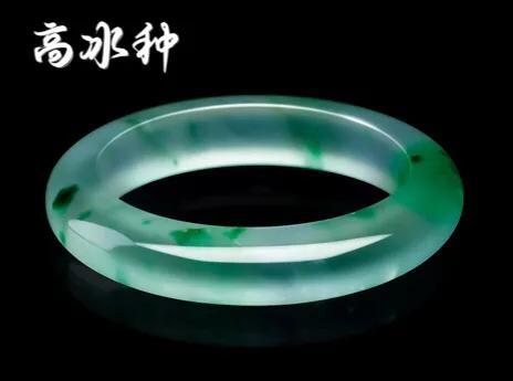 什么是翡翠的种水，什么样的种多少钱能买到？一分钟让你明白-10.jpg