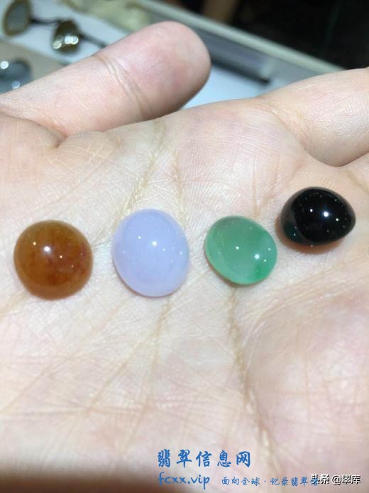翡翠戒面主要的几种颜色-1.jpg